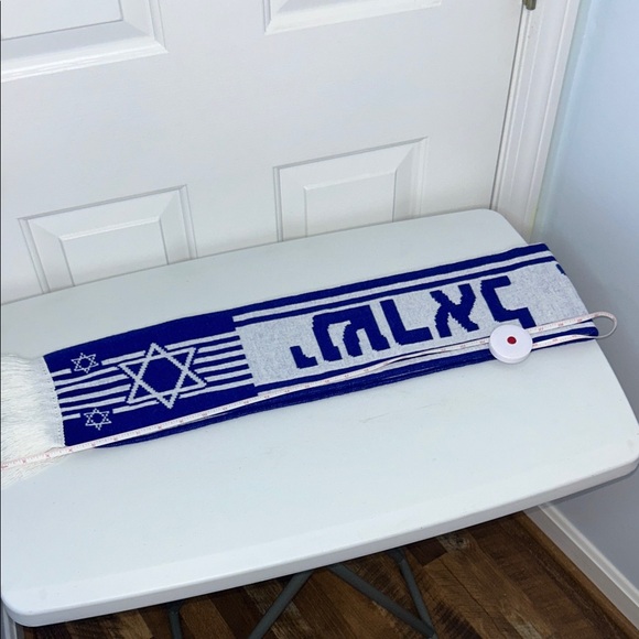 Blue and White Star of David Scarf - Picture 6 of 8